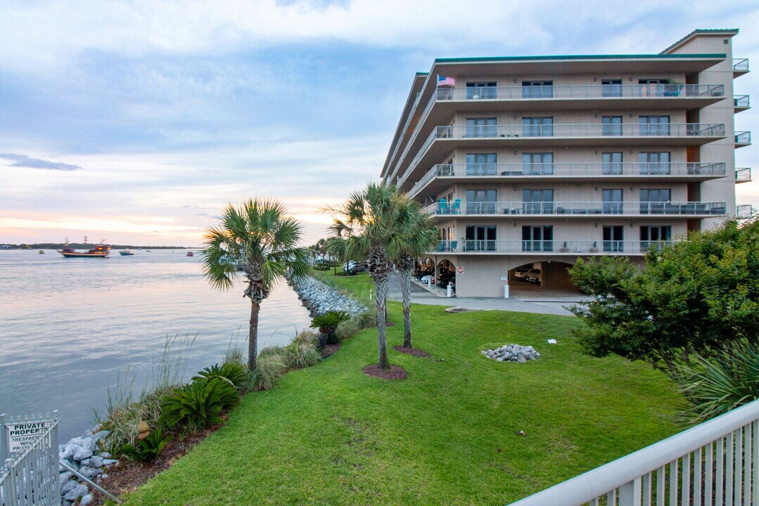 5 Calhoun Ave in Destin, FL - Foto de edificio