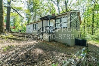 2560 Palomino Ln in Birmingham, AL - Building Photo - Building Photo