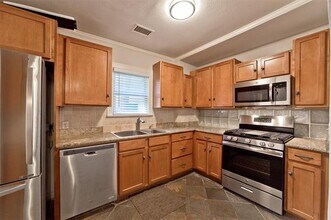 6205 Llano Ave in Dallas, TX - Building Photo - Building Photo