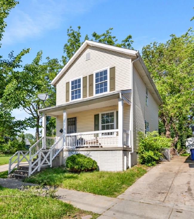 property at 687 E 126th St