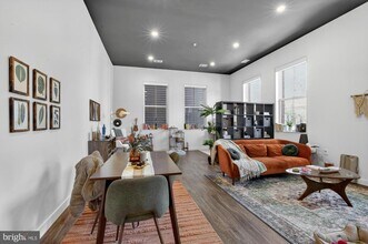 525 N 41st St in Philadelphia, PA - Building Photo - Building Photo