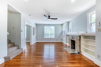 5628 Richmond Ave in Dallas, TX - Building Photo - Building Photo