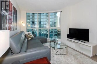 555-1555 Jervis St in Vancouver, BC - Building Photo - Building Photo
