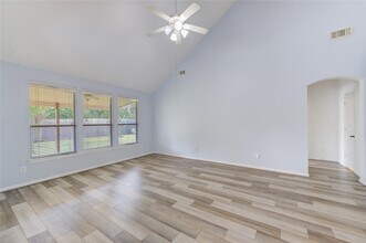 2518 Dawn River Ln in Pearland, TX - Building Photo - Building Photo