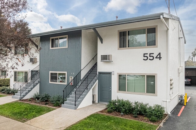 Azusa Hills in Azusa, CA - Building Photo - Building Photo