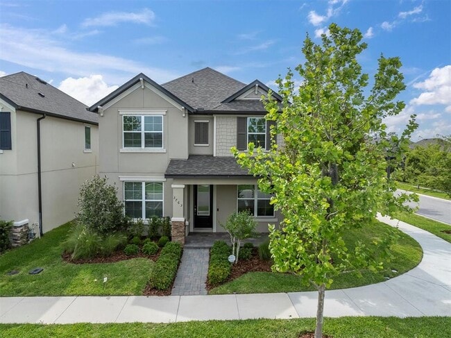 property at 3763 Villamore Ln