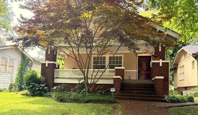 property at 221 Morningside Dr