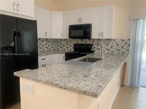 3144 Merrick Terrace in Margate, FL - Building Photo - Building Photo