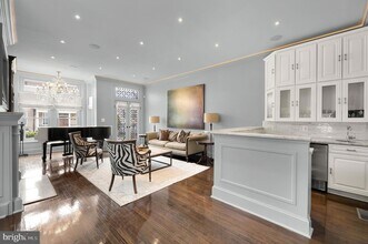 2200 Decatur Pl NW in Washington, DC - Building Photo - Building Photo