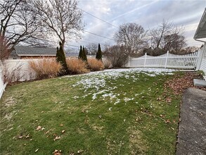 213 Governor Terrace in Irondequoit, NY - Building Photo - Building Photo