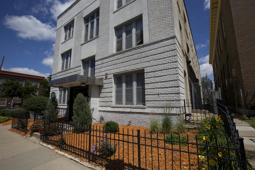 First Avenue Apartments in Minneapolis, MN - Foto de edificio