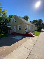 605 Menomonie St in Eau Claire, WI - Building Photo
