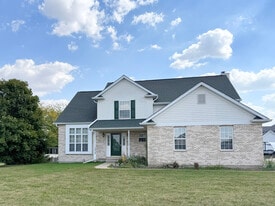 1278 Knolls Ave S in Dekalb, IL - Building Photo