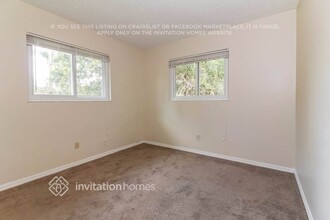 737 SE Hollahan Ave in Port St. Lucie, FL - Building Photo - Building Photo