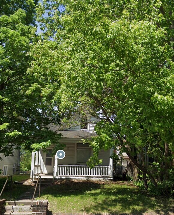 644 Ontario St SE in Minneapolis, MN - Building Photo