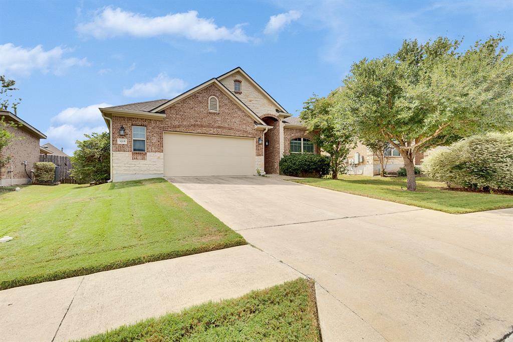 3215 Honey Peach Way in Pflugerville, TX - Building Photo