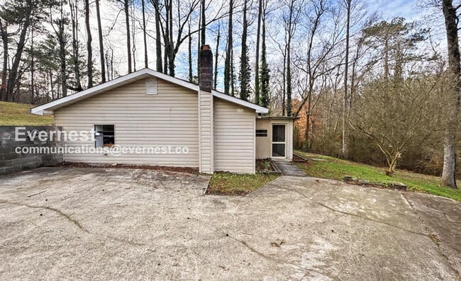 property at 4517 Sunday Dr