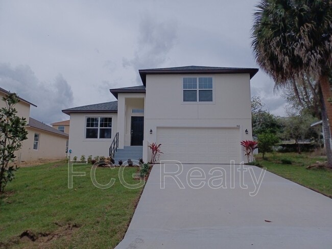 property at 302 S 2nd St