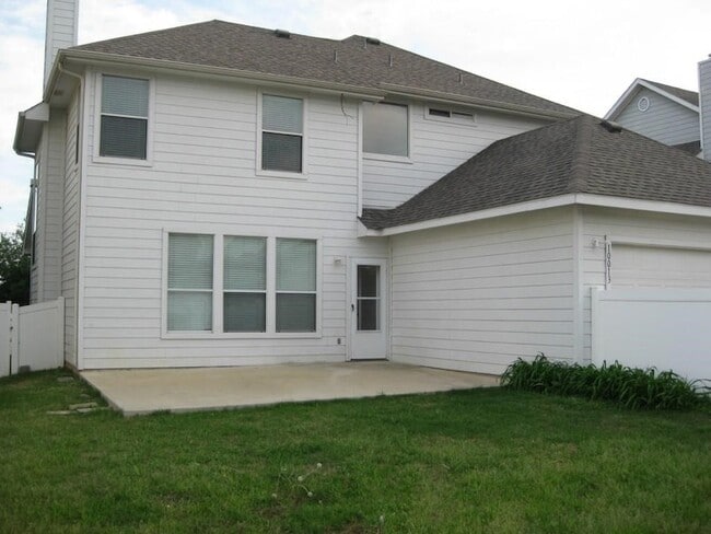 property at 10013 Lakeview Dr
