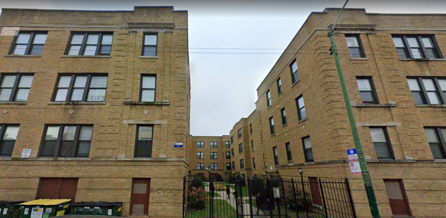 3217 W Diversey Ave in Chicago, IL - Building Photo