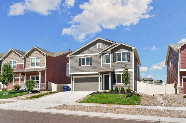 8424 Talc Dr in Colorado Springs, CO - Building Photo - Building Photo