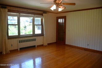303 Deerfoot Ln in Brick, NJ - Building Photo - Building Photo
