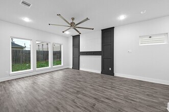 4677 Bellfort Ave in Houston, TX - Building Photo - Building Photo