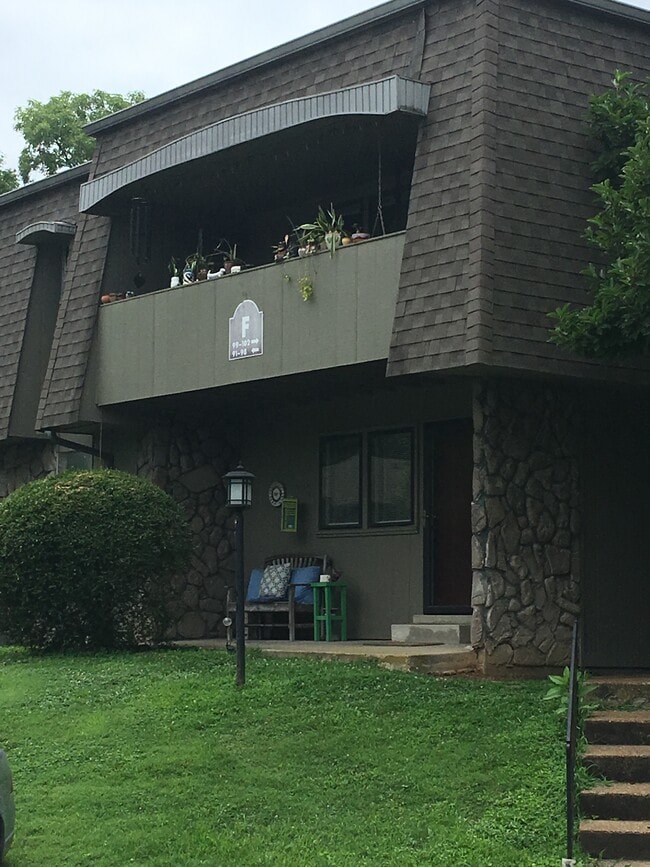 property at 2929 Selena Dr