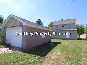 1426 Walnut St in Anderson, IN - Building Photo - Building Photo