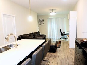 9114 Tecumseh Dr in Alafaya, FL - Building Photo - Building Photo