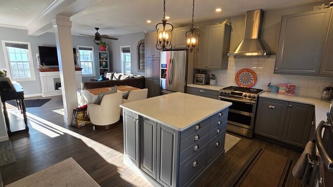 property at 533 Prospect St