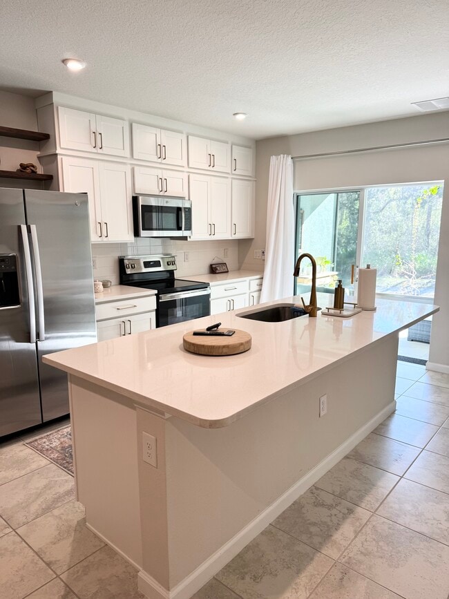 property at 12172 Grizzly Ln