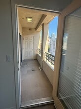330 J St in San Diego, CA - Building Photo - Building Photo