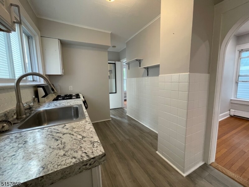 141 Watson Ave in West Orange, NJ - Building Photo