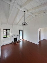 130 NW 103rd St in Miami Shores, FL - Building Photo - Building Photo