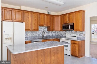 11131 Kira Ct in Bealeton, VA - Building Photo - Building Photo