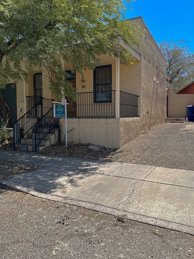861 S Osborne Ave in Tucson, AZ - Building Photo - Building Photo
