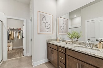 Pax Place at Cascades in Sterling, VA - Building Photo - Building Photo