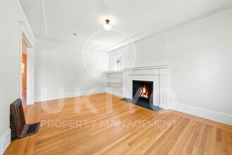 4212 Arroyuelo Ave in Oakland, CA - Building Photo - Building Photo