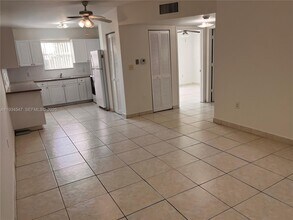 181 NW 47th Ave in Miami, FL - Building Photo - Building Photo
