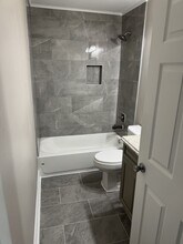 212 Hazelnut St in Denham Springs, LA - Building Photo - Building Photo