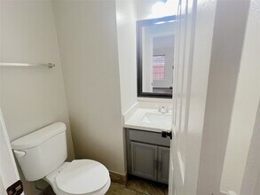 12134 Winter Brook Dr in Houston, TX - Building Photo - Building Photo