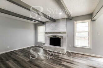 16719 Hardee St in Belton, MO - Building Photo - Building Photo