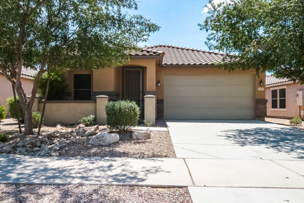 21885 E Puesta Del Sol in Queen Creek, AZ - Building Photo