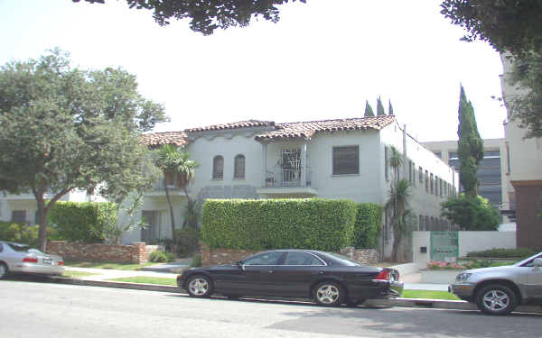 232 N Clark Dr in Beverly Hills, CA - Building Photo - Building Photo