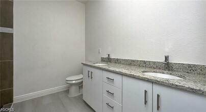 9020 Green Cir in La Belle, FL - Building Photo - Building Photo