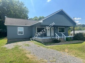 177-179-179 Hargrave Rd in Rossville, GA - Building Photo