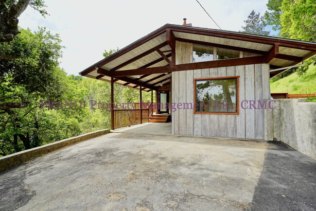 property at 10 Herrera Ct