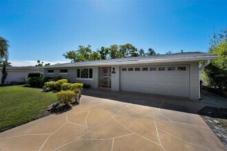 11490 84th Ave in Seminole, FL - Building Photo - Building Photo