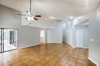 10361 NW 18th Dr in Plantation, FL - Building Photo - Building Photo